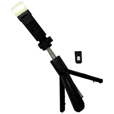SELFIE STICK TRIPODE CON CONTROL REMOTO Y LUZ MOD2